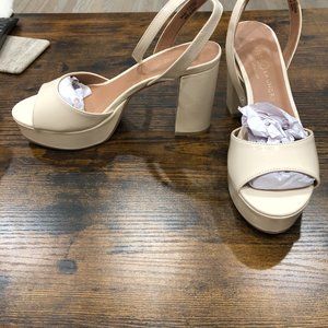Chinese Laundry Theresa Platform Sandal (Bone) US 7.5